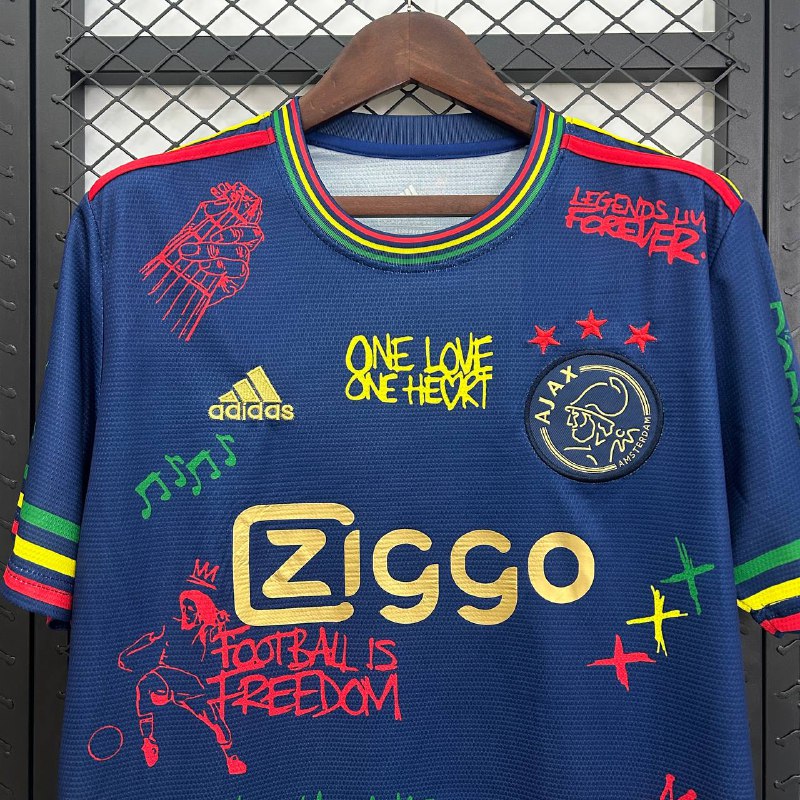 Ajax Edição Especial 25/26