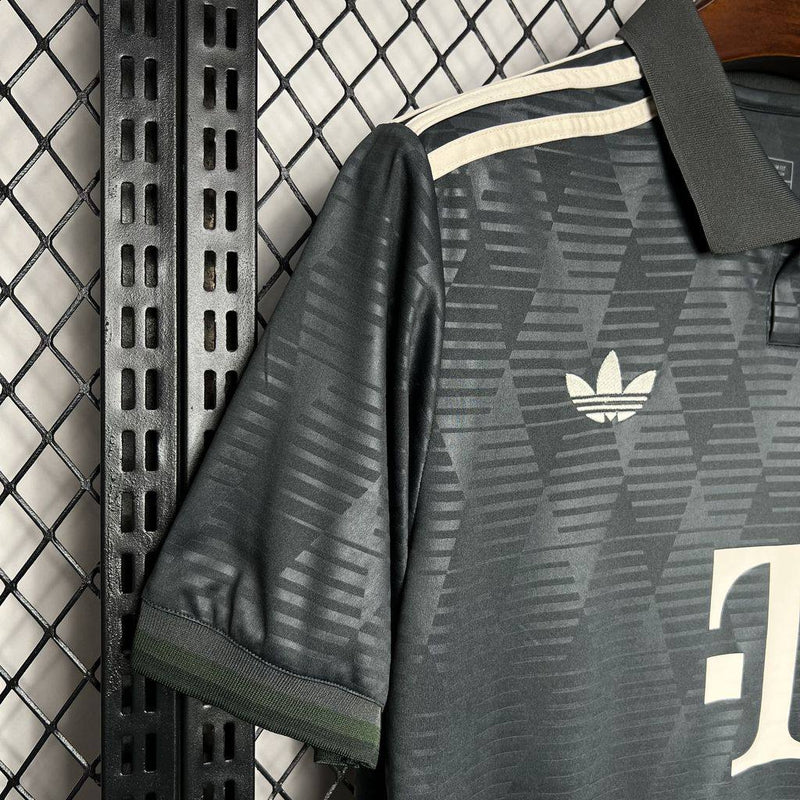 Bayern Edição Especial 24/25